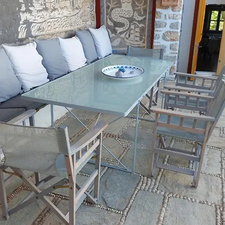 Ferienhaus Rallou House Hydra